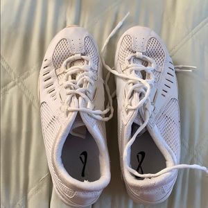 NFINITY CHEER SHOES
